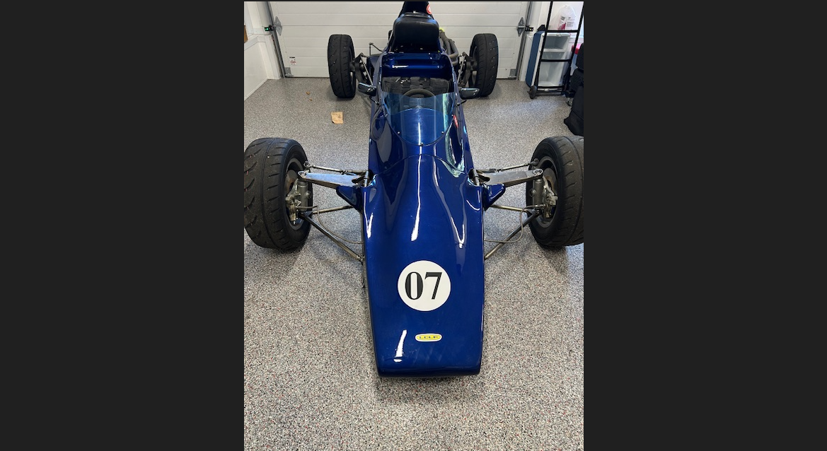 Lola 440 for sale